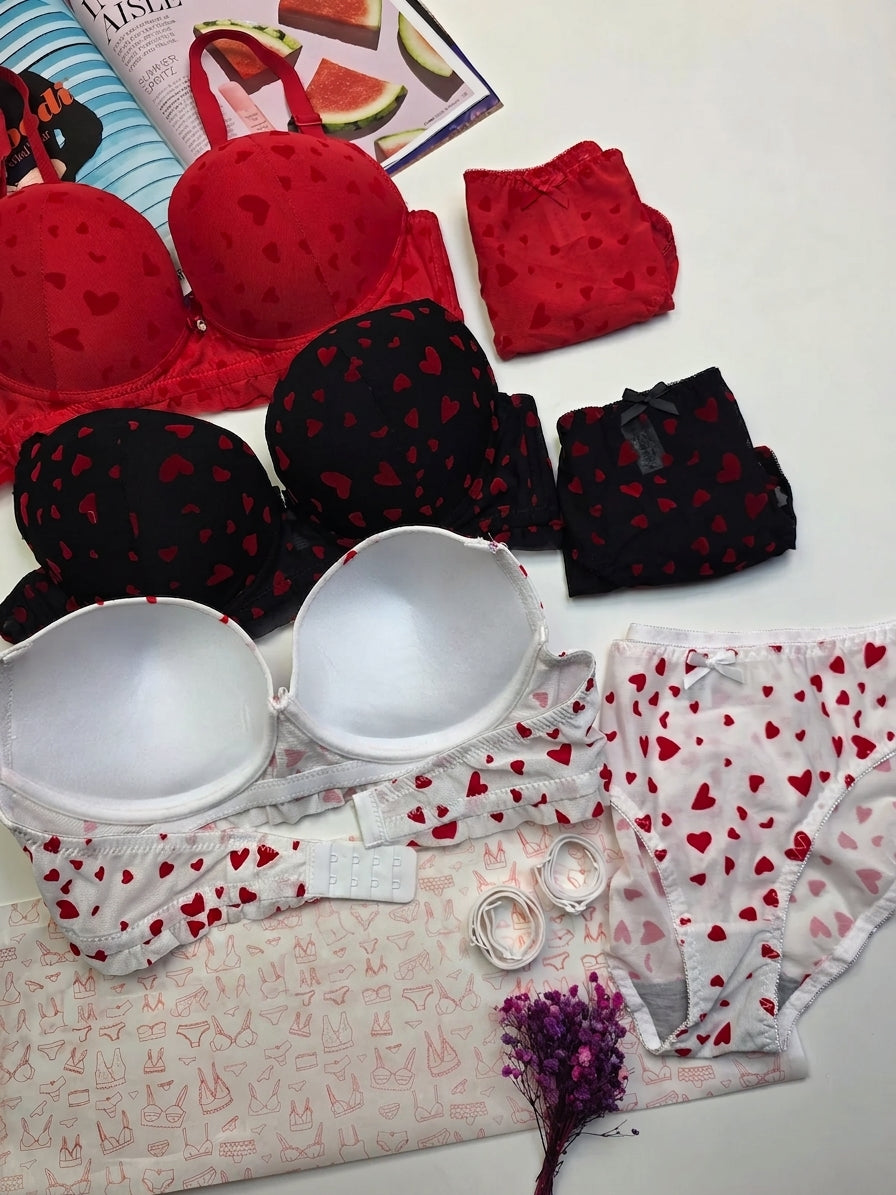 Lacy Heart Deisgn Bra Panty Set ( 3 PCS )